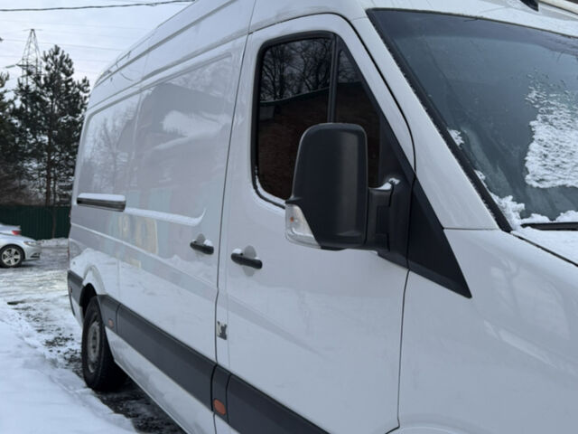 Білий Фольксваген Крафтєр, об'ємом двигуна 2 л та пробігом 430 тис. км за 17600 $, фото 1 на Automoto.ua