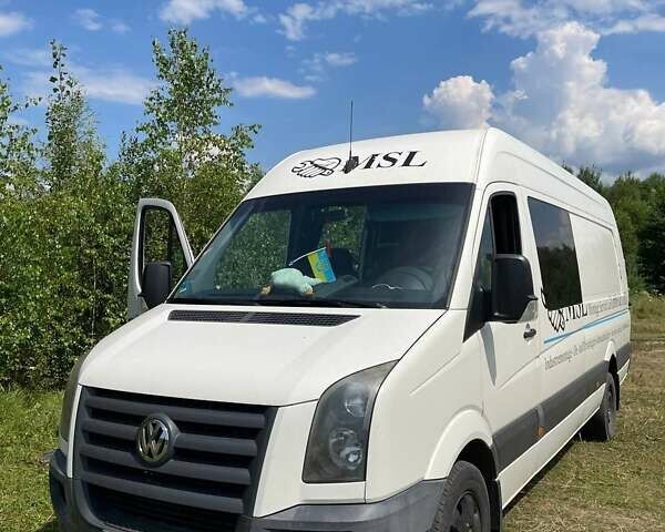 Белый Фольксваген Крафтер, объемом двигателя 2.5 л и пробегом 479 тыс. км за 11500 $, фото 1 на Automoto.ua