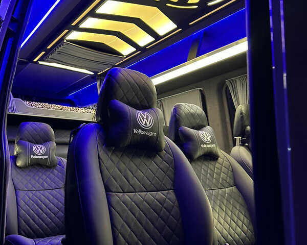 Белый Фольксваген Крафтер, объемом двигателя 1.97 л и пробегом 500 тыс. км за 21000 $, фото 1 на Automoto.ua