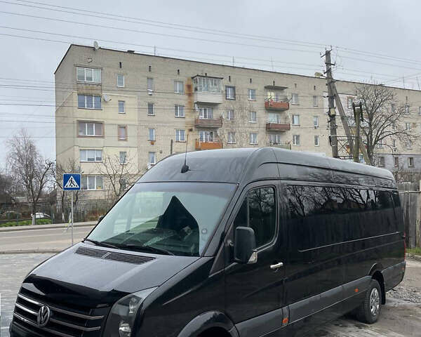 Черный Фольксваген Крафтер, объемом двигателя 1.97 л и пробегом 650 тыс. км за 16000 $, фото 1 на Automoto.ua