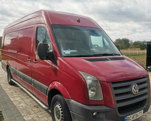 Красный Фольксваген Крафтер, объемом двигателя 2.5 л и пробегом 350 тыс. км за 10000 $, фото 1 на Automoto.ua