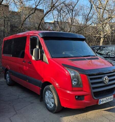 Красный Фольксваген Крафтер, объемом двигателя 2.46 л и пробегом 760 тыс. км за 13400 $, фото 1 на Automoto.ua