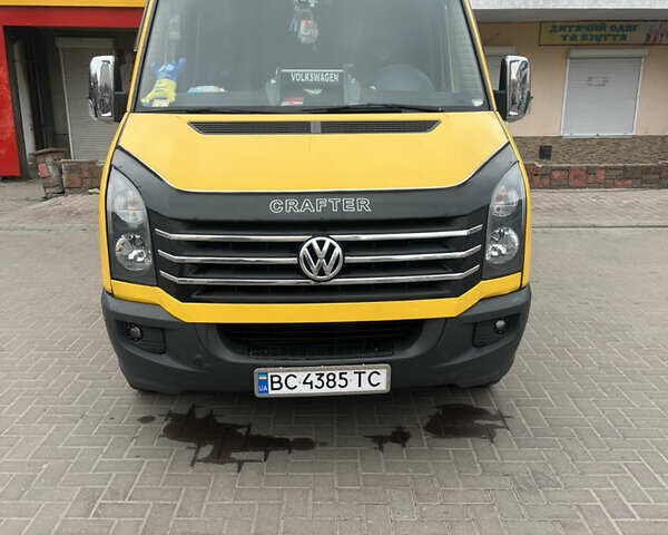 Жовтий Фольксваген Крафтєр, об'ємом двигуна 2.7 л та пробігом 315 тис. км за 23500 $, фото 1 на Automoto.ua