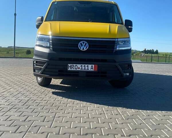 Жовтий Фольксваген Крафтєр, об'ємом двигуна 2 л та пробігом 205 тис. км за 16900 $, фото 1 на Automoto.ua