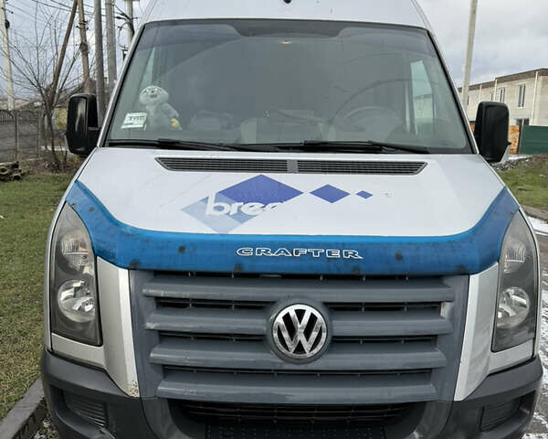 Серый Фольксваген Крафтер, объемом двигателя 2.46 л и пробегом 630 тыс. км за 13000 $, фото 1 на Automoto.ua