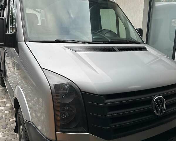 Сірий Фольксваген Крафтєр, об'ємом двигуна 1.97 л та пробігом 368 тис. км за 16500 $, фото 1 на Automoto.ua