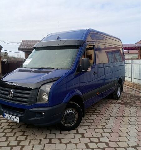Синий Фольксваген Крафтер, объемом двигателя 2 л и пробегом 470 тыс. км за 13900 $, фото 1 на Automoto.ua