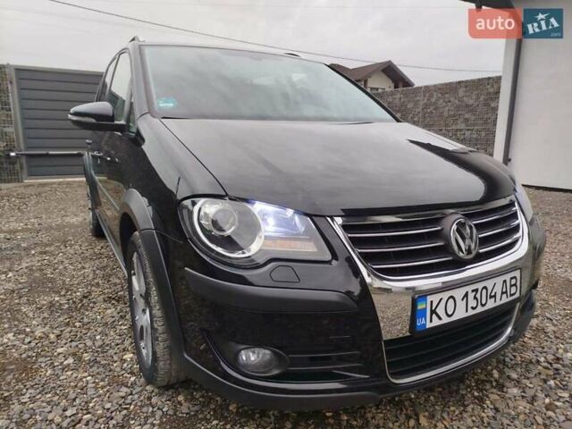Фольксваген Кросс Туран, об'ємом двигуна 1.4 л та пробігом 210 тис. км за 9500 $, фото 1 на Automoto.ua