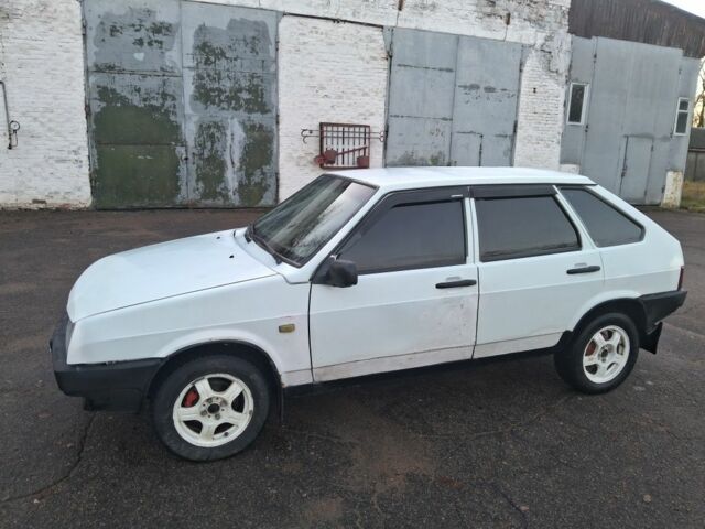 Белый Фольксваген Другая, объемом двигателя 1 л и пробегом 190 тыс. км за 900 $, фото 1 на Automoto.ua