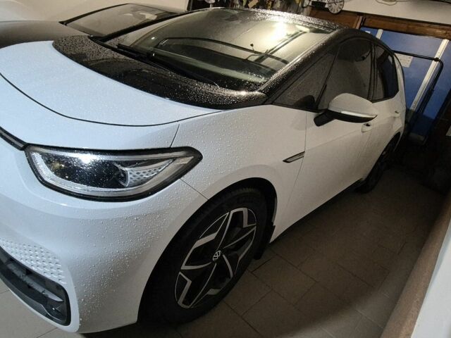 Белый Фольксваген Другая, объемом двигателя 0 л и пробегом 124 тыс. км за 18000 $, фото 1 на Automoto.ua