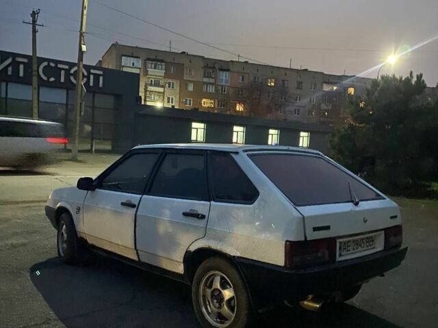 Белый Фольксваген Другая, объемом двигателя 6 л и пробегом 43 тыс. км за 698 $, фото 1 на Automoto.ua