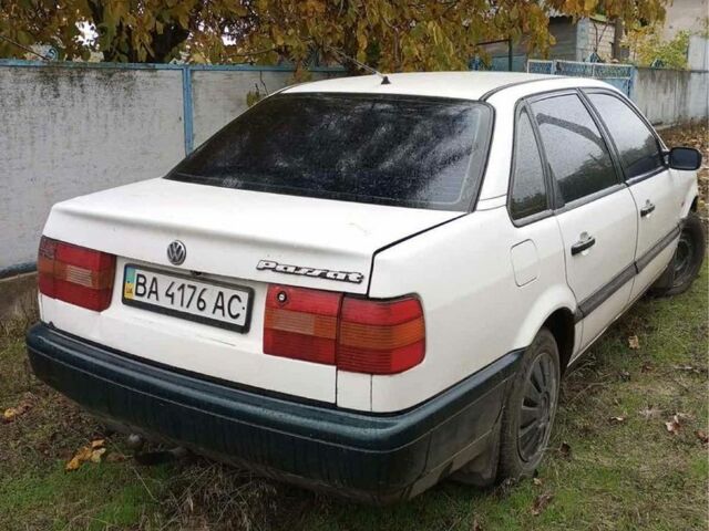 Белый Фольксваген Другая, объемом двигателя 2 л и пробегом 325 тыс. км за 2000 $, фото 1 на Automoto.ua