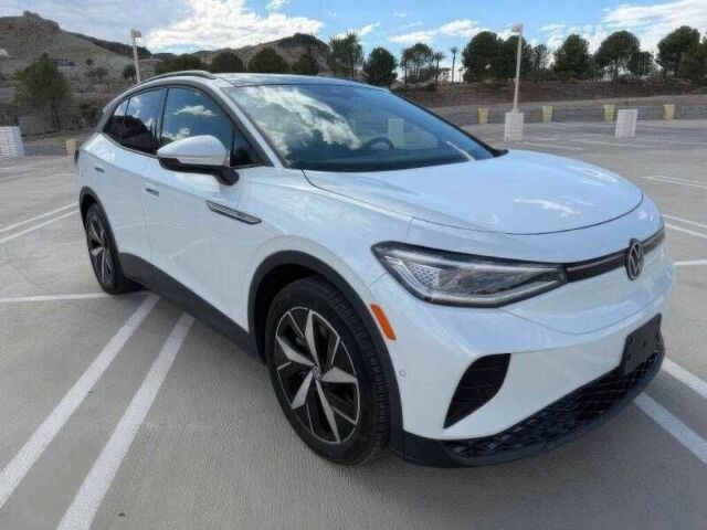 Белый Фольксваген Другая, объемом двигателя 0 л и пробегом 27 тыс. км за 17700 $, фото 1 на Automoto.ua