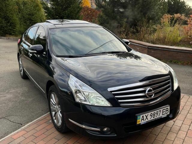 Черный Фольксваген Другая, объемом двигателя 3.5 л и пробегом 179 тыс. км за 9999 $, фото 1 на Automoto.ua