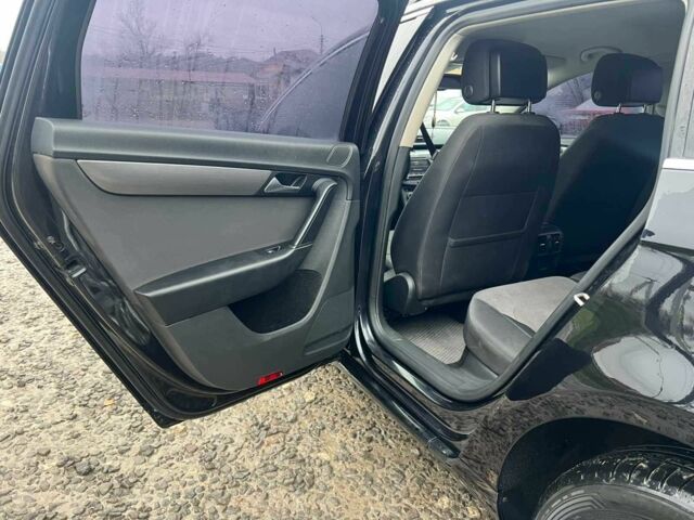 Черный Фольксваген Другая, объемом двигателя 2 л и пробегом 269 тыс. км за 10500 $, фото 1 на Automoto.ua