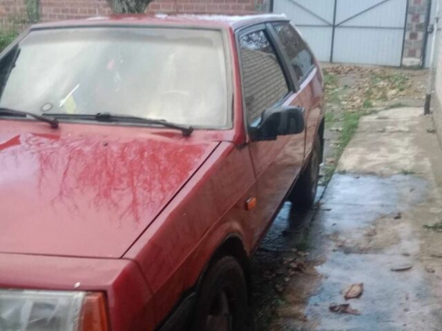 Красный Фольксваген Другая, объемом двигателя 1.3 л и пробегом 180 тыс. км за 700 $, фото 1 на Automoto.ua