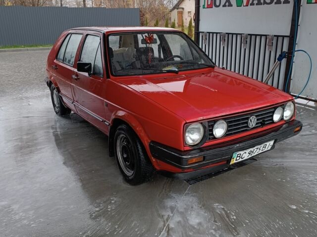 Красный Фольксваген Другая, объемом двигателя 1.3 л и пробегом 200 тыс. км за 500 $, фото 1 на Automoto.ua