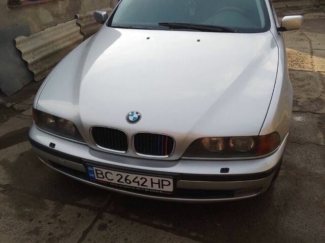 Серый Фольксваген Другая, объемом двигателя 2.5 л и пробегом 320 тыс. км за 4500 $, фото 1 на Automoto.ua