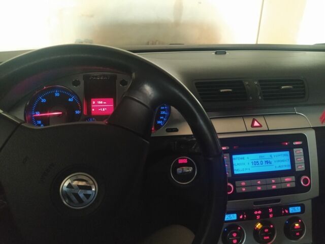 Сірий Фольксваген Інша, об'ємом двигуна 2 л та пробігом 159 тис. км за 6300 $, фото 1 на Automoto.ua