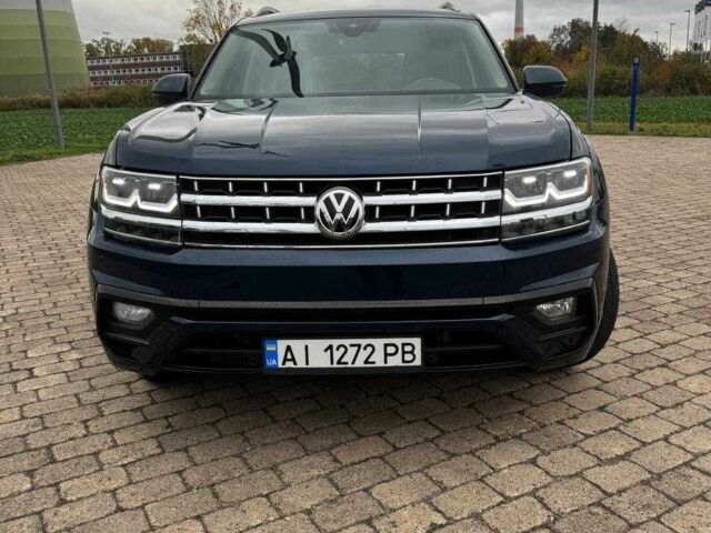 Синий Фольксваген Другая, объемом двигателя 3.6 л и пробегом 50 тыс. км за 24000 $, фото 1 на Automoto.ua