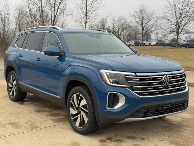 Синій Фольксваген Інша, об'ємом двигуна 2 л та пробігом 5 тис. км за 21000 $, фото 1 на Automoto.ua