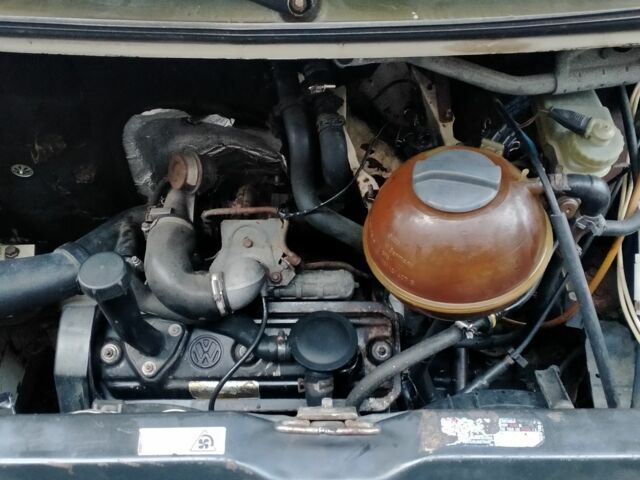 Зелений Фольксваген Інша, об'ємом двигуна 2.45 л та пробігом 3 тис. км за 3479 $, фото 1 на Automoto.ua