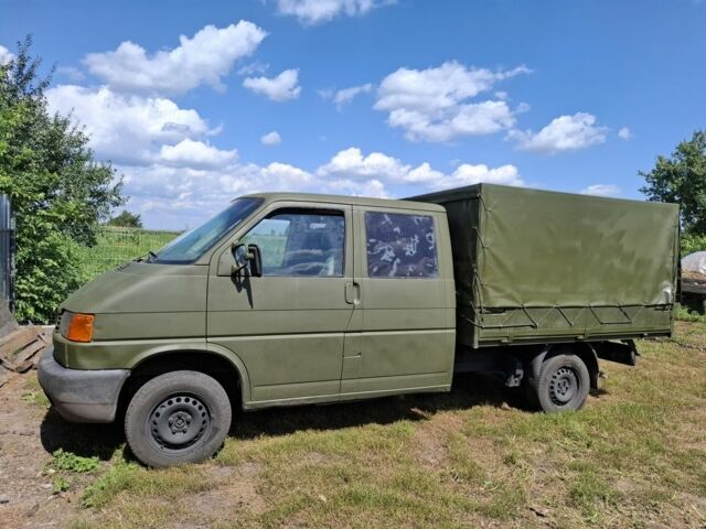 Зеленый Фольксваген Другая, объемом двигателя 2.5 л и пробегом 400 тыс. км за 2950 $, фото 1 на Automoto.ua