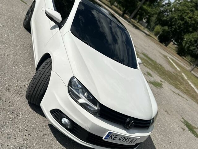 Білий Фольксваген Еос, об'ємом двигуна 2 л та пробігом 165 тис. км за 8500 $, фото 1 на Automoto.ua