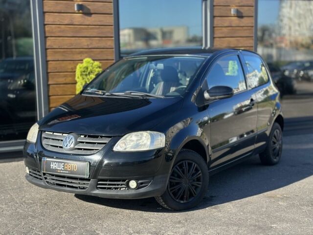 Фольксваген Фокс 2006 в Львове на Automoto.ua Черный Фольксваген Фокс, объемом двигателя 1.2 л и пробегом 193 тыс. км за 3999 $, фото 1 на Automoto.ua