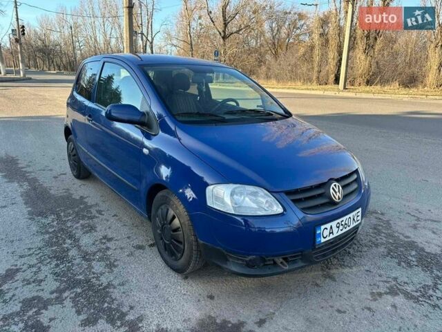 Синій Фольксваген Фокс, об'ємом двигуна 1.2 л та пробігом 198 тис. км за 3000 $, фото 1 на Automoto.ua