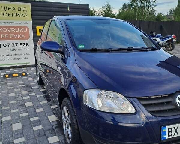 Синий Фольксваген Фокс, объемом двигателя 1.2 л и пробегом 138 тыс. км за 3700 $, фото 1 на Automoto.ua