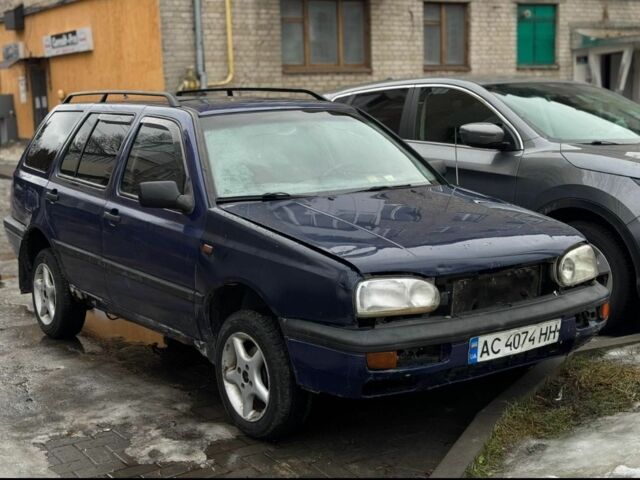 Синій Фольксваген Фокс, об'ємом двигуна 1.8 л та пробігом 150 тис. км за 1300 $, фото 1 на Automoto.ua