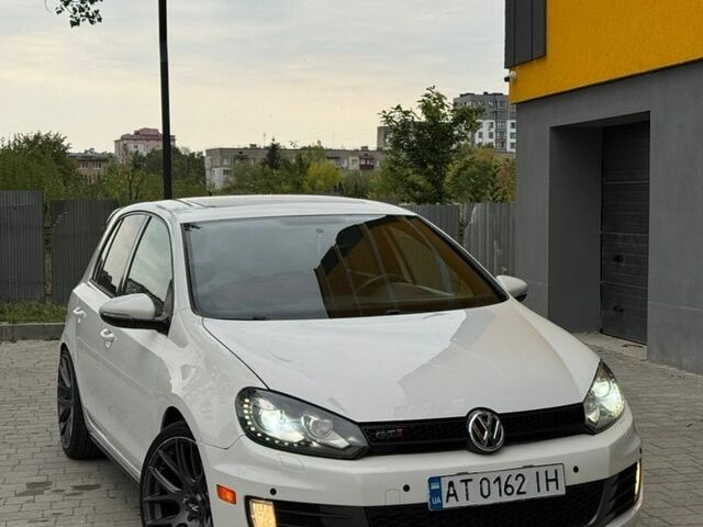 Білий Фольксваген Гольф ГТІ, об'ємом двигуна 1.98 л та пробігом 258 тис. км за 9300 $, фото 1 на Automoto.ua