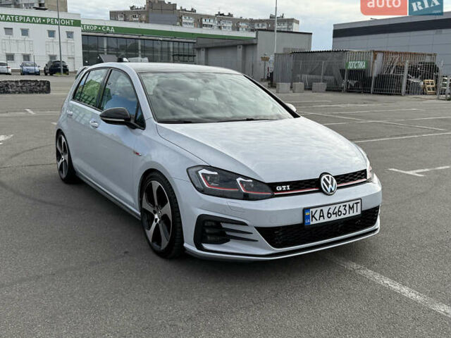 Белый Фольксваген Гольф ГТИ, объемом двигателя 1.98 л и пробегом 88 тыс. км за 18400 $, фото 1 на Automoto.ua