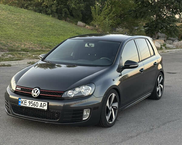 Черный Фольксваген Гольф ГТИ, объемом двигателя 1.98 л и пробегом 210 тыс. км за 10400 $, фото 1 на Automoto.ua