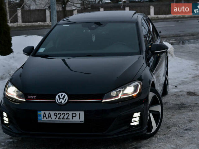 Черный Фольксваген Гольф ГТИ, объемом двигателя 1.98 л и пробегом 68 тыс. км за 20999 $, фото 1 на Automoto.ua