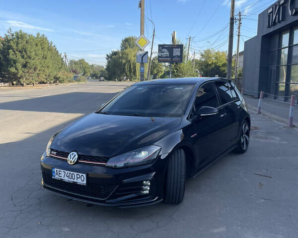 Черный Фольксваген Гольф ГТИ, объемом двигателя 1.98 л и пробегом 25 тыс. км за 22000 $, фото 1 на Automoto.ua