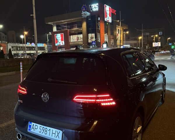 Черный Фольксваген Гольф ГТИ, объемом двигателя 2 л и пробегом 74 тыс. км за 26500 $, фото 1 на Automoto.ua