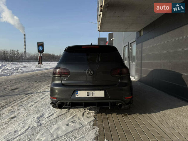 Серый Фольксваген Гольф ГТИ, объемом двигателя 1.98 л и пробегом 220 тыс. км за 11500 $, фото 1 на Automoto.ua