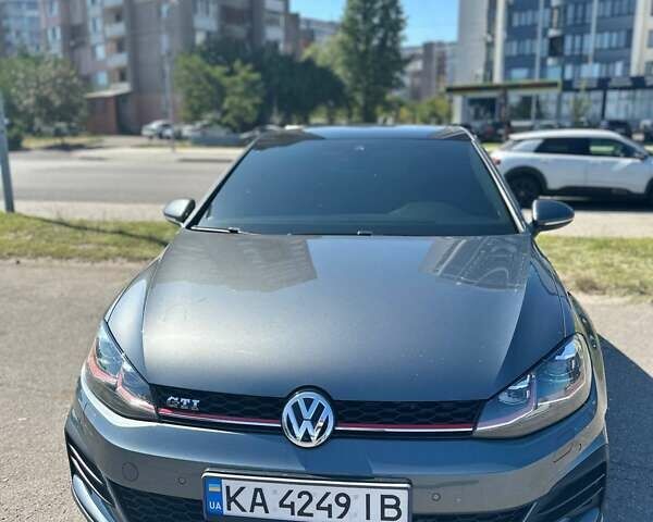 Сірий Фольксваген Гольф ГТІ, об'ємом двигуна 1.98 л та пробігом 51 тис. км за 22000 $, фото 1 на Automoto.ua