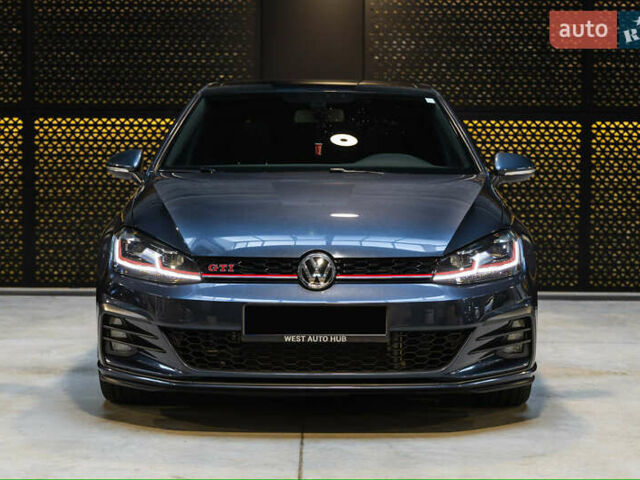 Серый Фольксваген Гольф ГТИ, объемом двигателя 2 л и пробегом 70 тыс. км за 20999 $, фото 1 на Automoto.ua