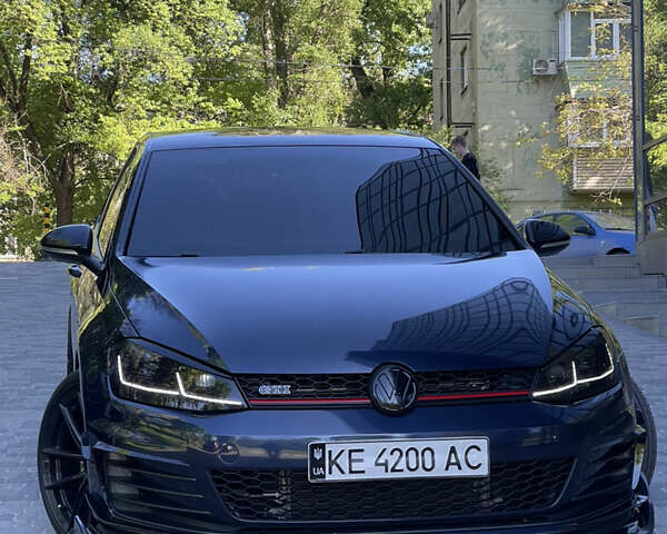 Синий Фольксваген Гольф ГТИ, объемом двигателя 1.98 л и пробегом 132 тыс. км за 16000 $, фото 1 на Automoto.ua