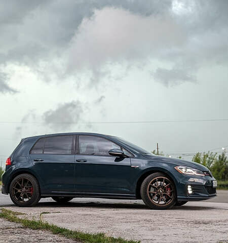 Зелений Фольксваген Гольф ГТІ, об'ємом двигуна 2 л та пробігом 80 тис. км за 21800 $, фото 1 на Automoto.ua