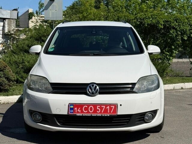 Білий Фольксваген Golf Plus, об'ємом двигуна 1.4 л та пробігом 233 тис. км за 7600 $, фото 1 на Automoto.ua