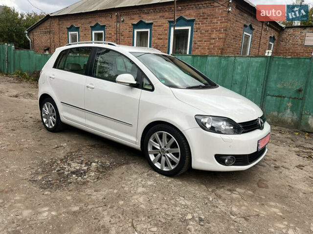 Белый Фольксваген Гольф Плюс, объемом двигателя 1.6 л и пробегом 195 тыс. км за 8950 $, фото 1 на Automoto.ua
