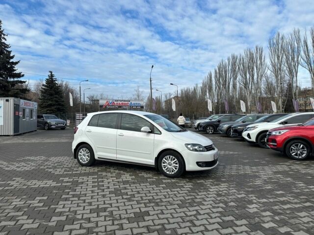 Белый Фольксваген Гольф Плюс, объемом двигателя 1.6 л и пробегом 166 тыс. км за 9400 $, фото 1 на Automoto.ua