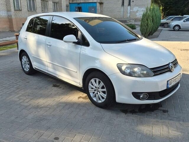 Білий Фольксваген Golf Plus, об'ємом двигуна 1.6 л та пробігом 266 тис. км за 6500 $, фото 1 на Automoto.ua