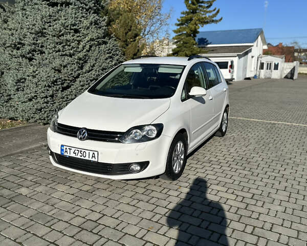 Белый Фольксваген Гольф Плюс, объемом двигателя 1.4 л и пробегом 171 тыс. км за 8990 $, фото 1 на Automoto.ua