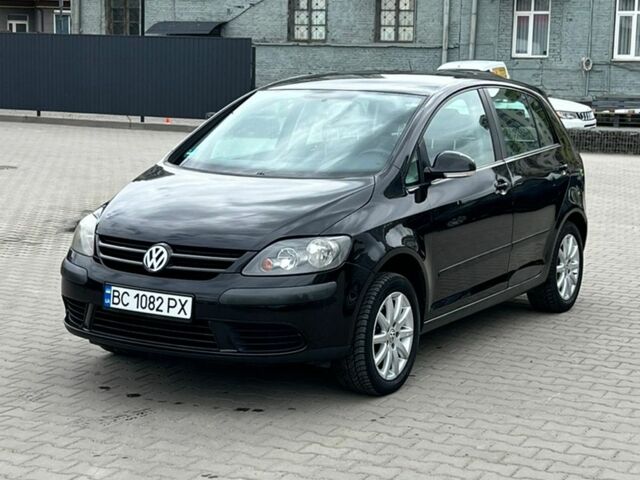 Чорний Фольксваген Golf Plus, об'ємом двигуна 1.39 л та пробігом 190 тис. км за 4499 $, фото 1 на Automoto.ua