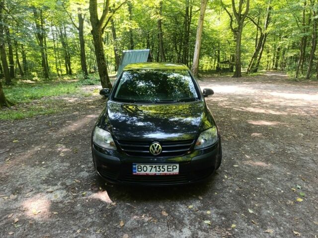 Чорний Фольксваген Golf Plus, об'ємом двигуна 1.6 л та пробігом 212 тис. км за 6007 $, фото 1 на Automoto.ua